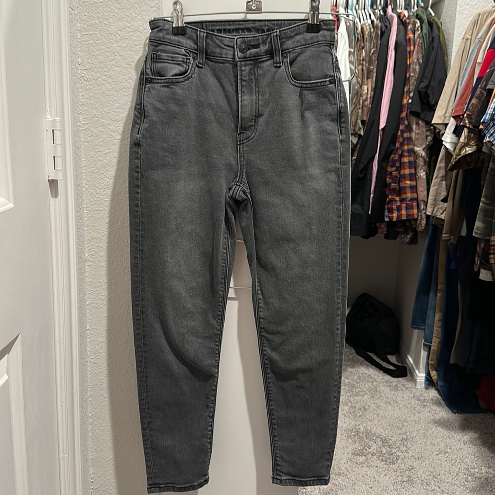 American Eagle Stretchy Mom Jean. 000 X-Short